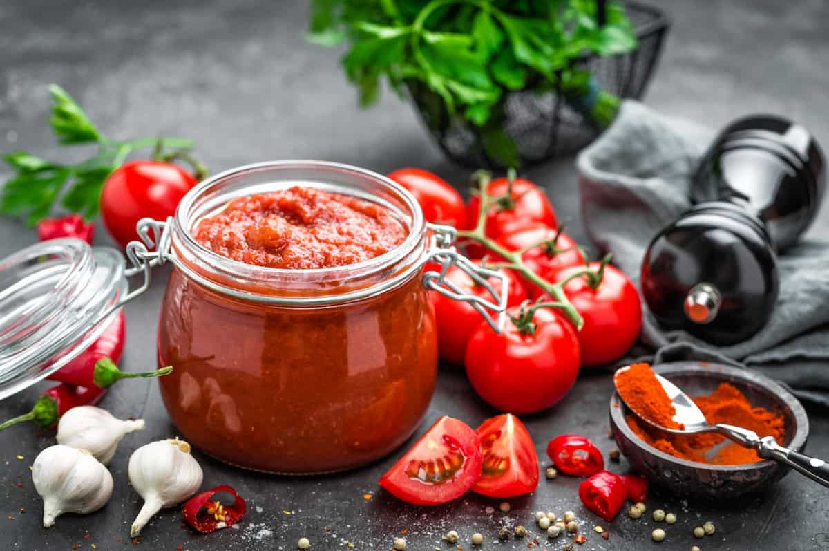  Tomato paste manufacturing process removing peels and seeds 